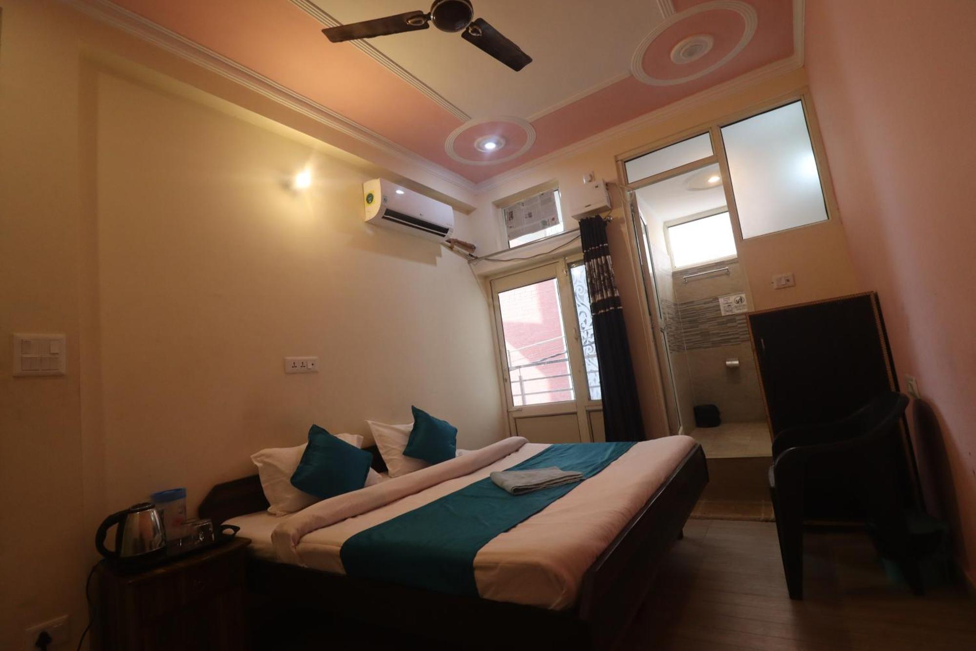 Triple One Hotel Tapovan Rishikesh,Near Laxman Jhula Exterior photo