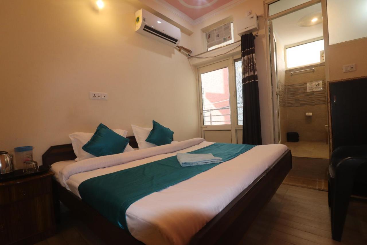 Triple One Hotel Tapovan Rishikesh,Near Laxman Jhula Exterior photo