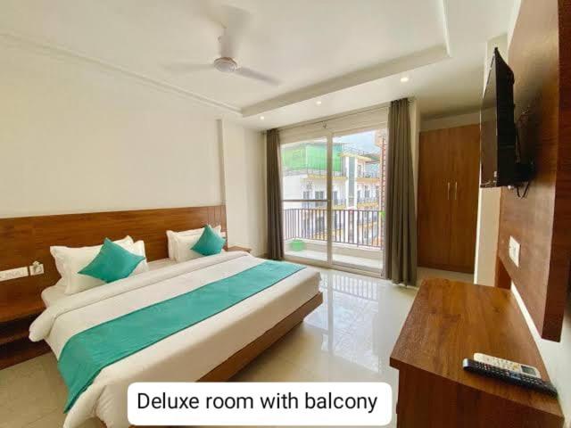 Triple One Hotel Tapovan Rishikesh,Near Laxman Jhula Exterior photo